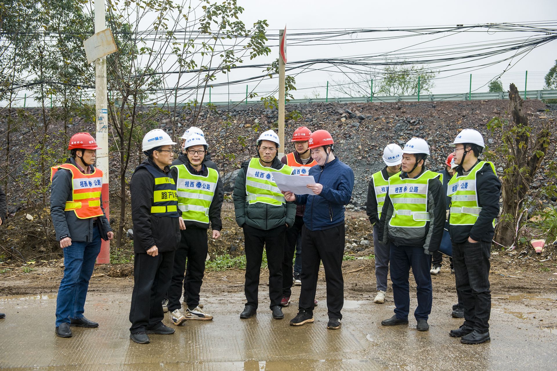 金湾区公路维护监理事业单位领导最新概览